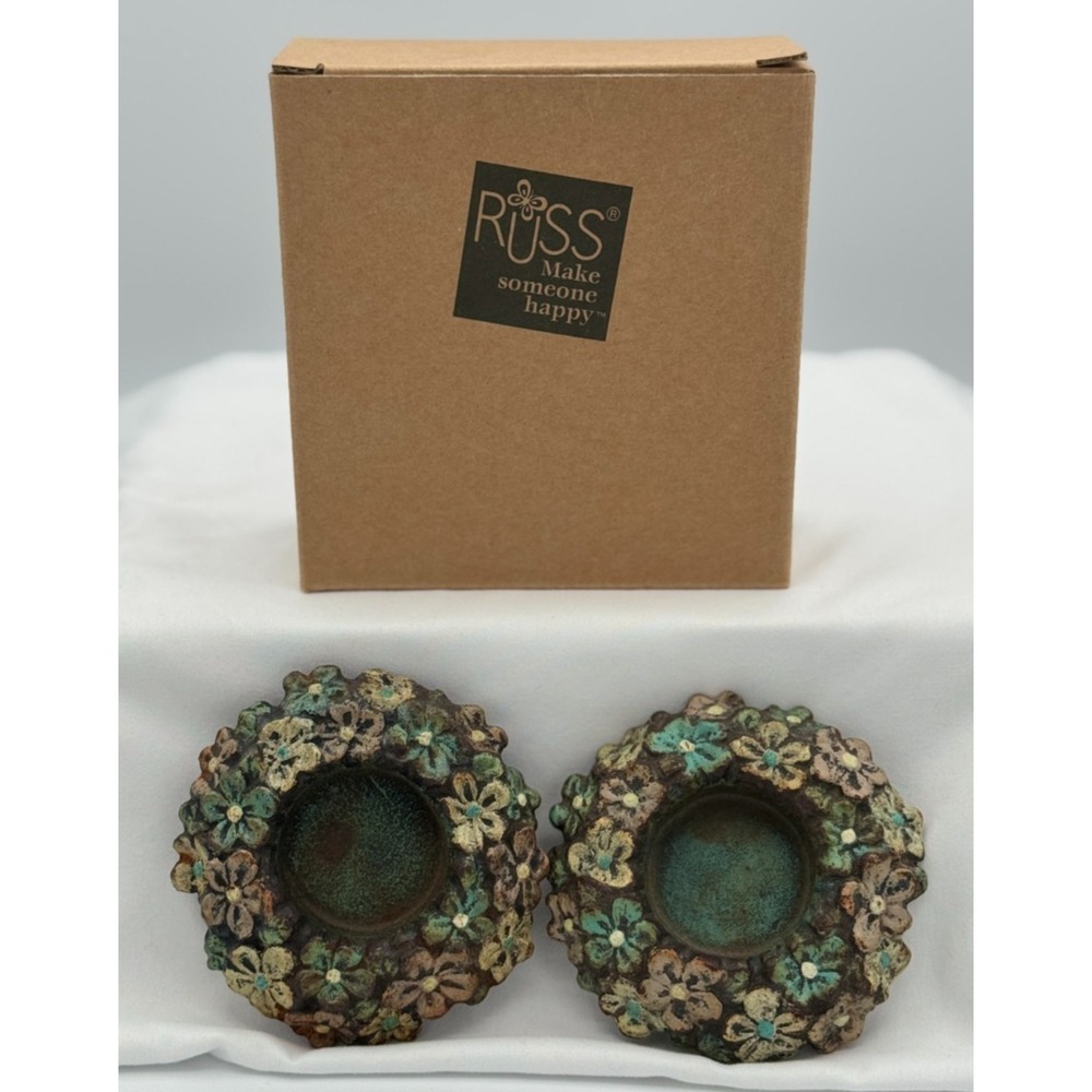 Ross Set of 2 Cast Iron Candle Holders - Flower - Hand Painted - #28450